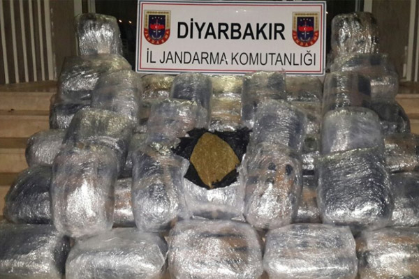 Diyarbakır'da 175 kilo uyuşturucu yakalandı