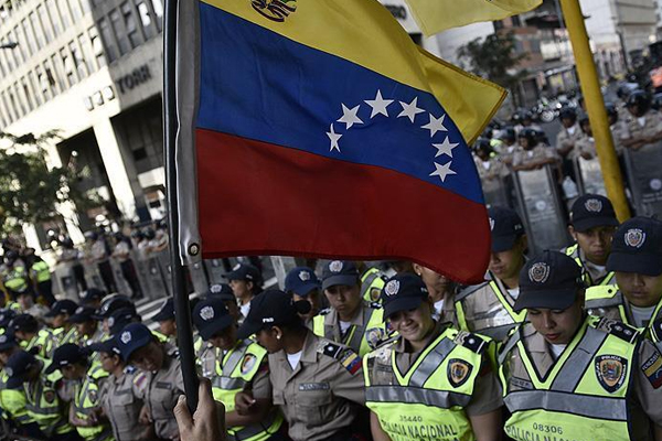 İki ülkeden Venezuela krizinde ara buluculuk kararı