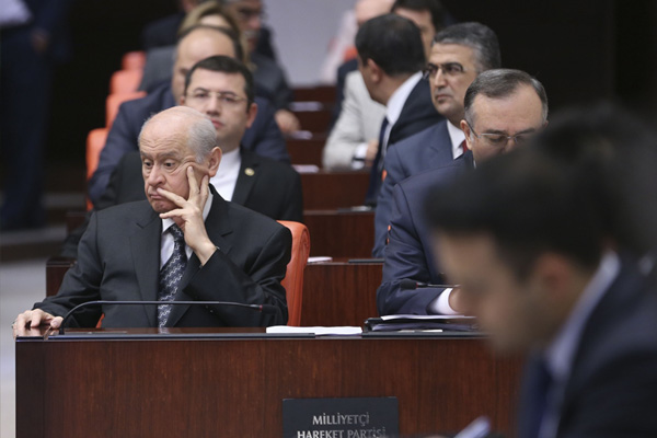 MHP kongreye gidiyor!