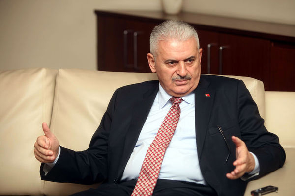 Binali Yıldırım Twitter bilgilerini güncelledi