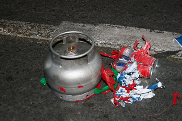 İzmir'de bomba alarmı