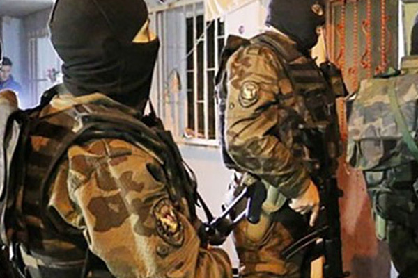 Gaziantep'te IŞİD'in hücre evine baskın !