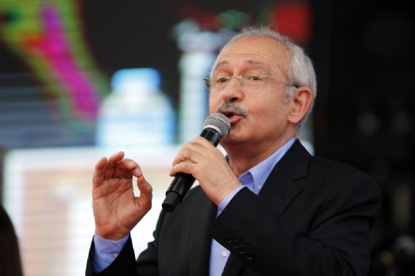 Kılıçdaroğlu: Askere kurşun sıkana taziyeye giden Meclis'te olmamalı