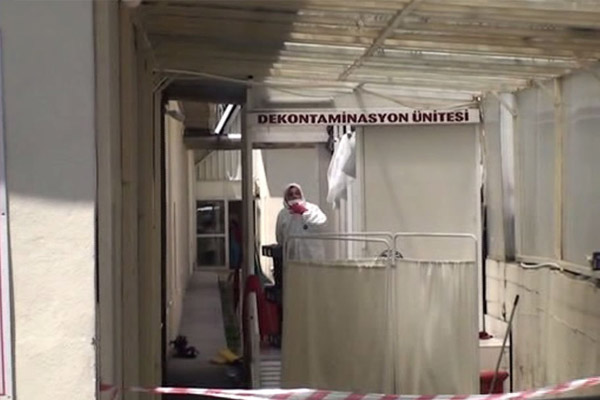 Tuzla’da kimyasal sızıntı: 3 işçi zehirlendi