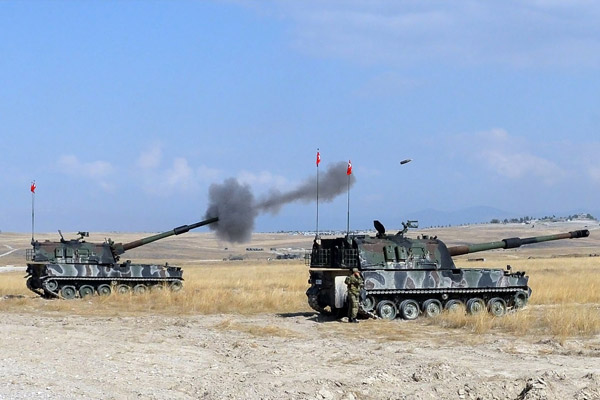 Suriye sınırına obüs sevkiyatı