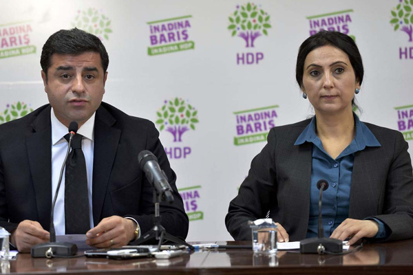 HDP'den dokunulmazlık hamlesi