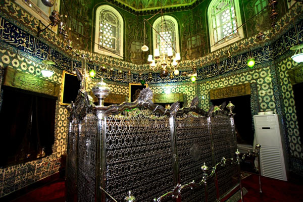 'Tekke ve zaviyeler tekrar açılsın'