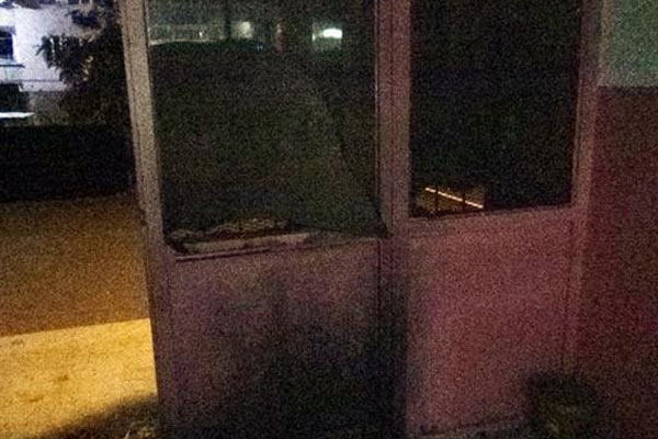 Okula molotoflu saldırı