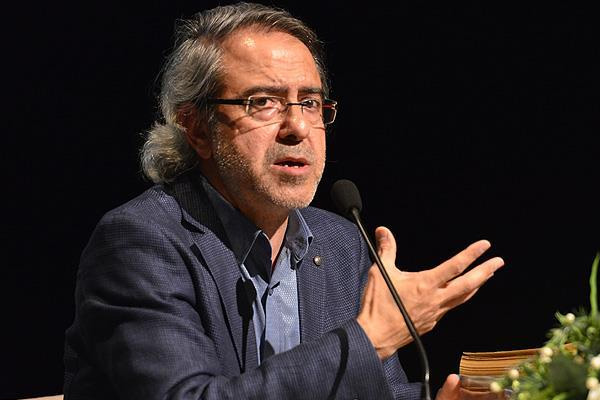 'Türkiye Necip Fazıl'ın talebeleri tarafından yönetiliyor'