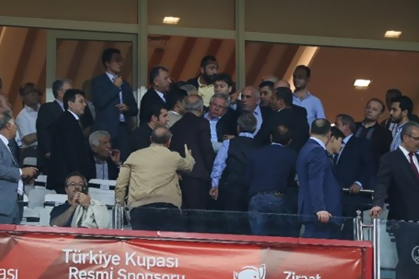 Aziz Yıldırım ile savcı Mustafa Şeran kavga etti