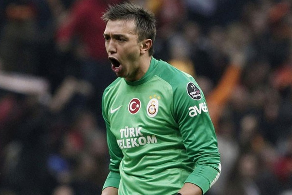 Fernando Muslera rekora koşuyor