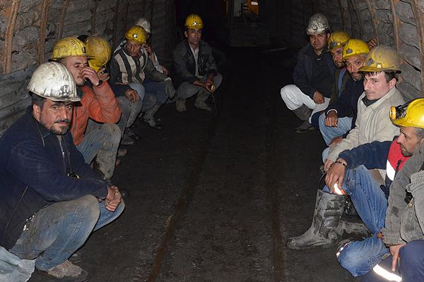 Zonguldak'taki madenciler eyleme son verdi