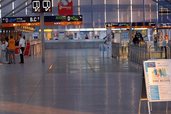 Köln Havalimanı'nda güvenlik alarmı