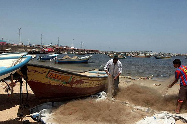 Gazze'deki balıkçıların avlanma menzili artırıldı