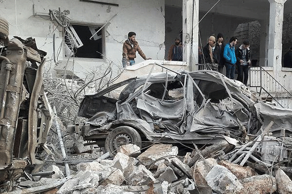 Rus uçakları sivilleri katletti