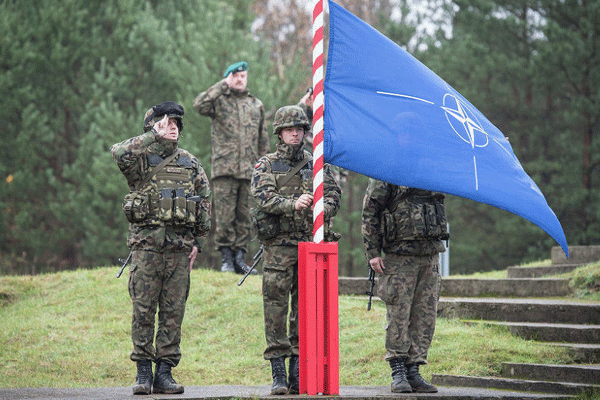 NATO, Polonya'daki varlığını arttırıyor