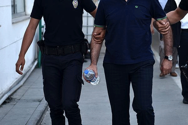 'FETÖ/PDY' operasyonunda 10 tutuklama