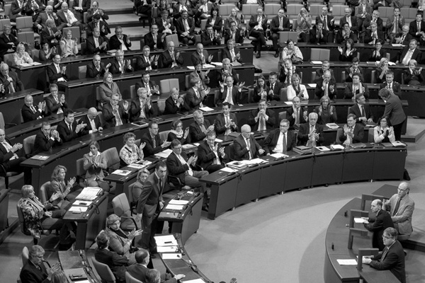 'Almanlar 'Ermeni Soykırımı' tasarısını 'tarihsel sorumluluk' gereği geçirecek'