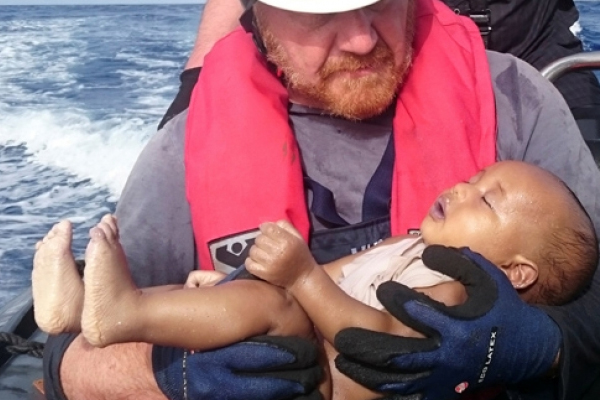 Bir Aylan bebek vakası daha!