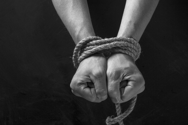 Dünyada hala milyonlarca köle var