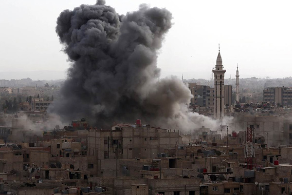 Rusya İdlib'e saldırdı. 60 ölü, 200 yaralı