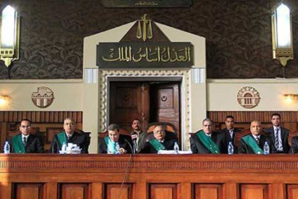 Mısır'da hukuksuz yargılamalar devam ediyor