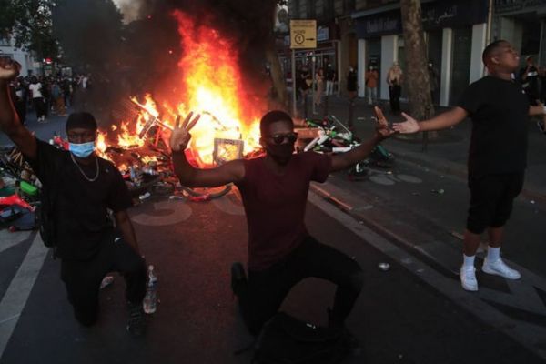 Fransa'da neler oluyor? Amerika'da ki olay kelebek etkisi mi yaptı?