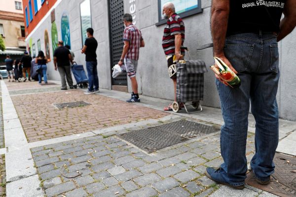 İspanya'da OHAL yine uzatıldı