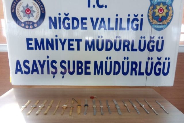 Kuyumcuyu soyan zanlı polisler tarafından yakalandı