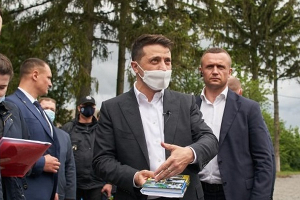 Karantina kuralını ihlal eden Zelenskiy: Cezasını öderim!