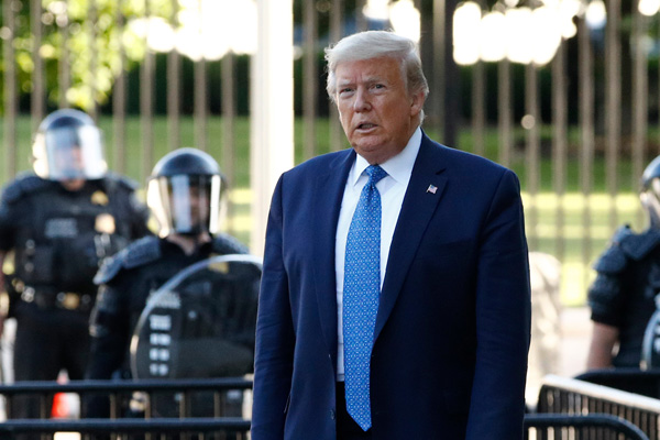 Trump'tan Ulusal Muhafızlara emir: Washington'dan çekilin!