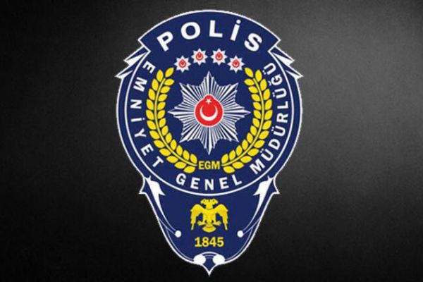 Emekliye ayrılan emniyet müdürleri arasında kimler var?