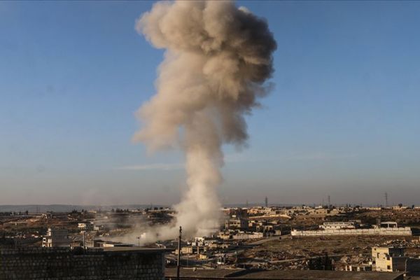 Rus savaş uçakları İdlib'de ateşkesi ihlal etti: 3 sivil hayatını kaybetti