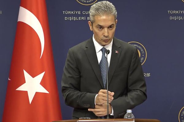 Türkiye’den, İngiltere'ye 'askeri üs' tepkisi