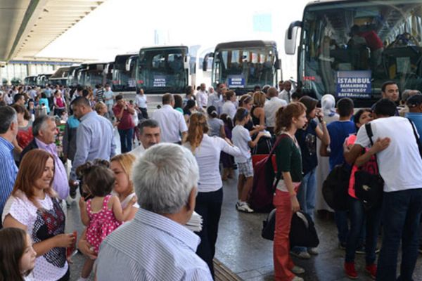 Korkutan uyarı! İstanbul'dan gidenler sayıyı yükseltecek