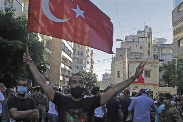 Lübnan makamları, canlı yayında Türkiye'ye hakaret edilmesine karşı harekete geçti