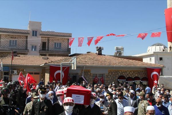 Şehit Piyade Uzman Çavuş Mağat son yolculuğuna uğurlandı