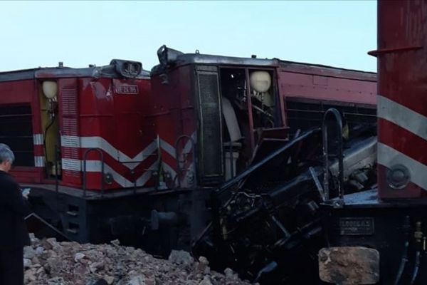 Malatya'da iki yük treni çarpıştı