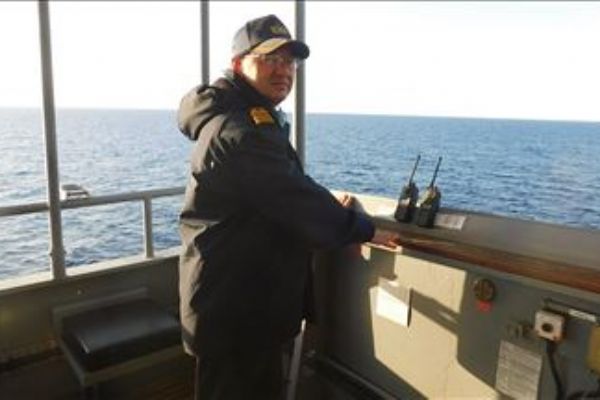 Bahriye subayından 'duygulandıran' fedakarlık