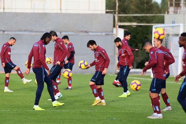 Trabzonspor, Fenerbahçe'ye bileniyor