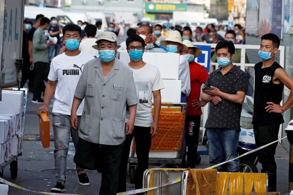 Pekin'de vakalar hızla artıyor: 10 bölge daha karantinaya alındı