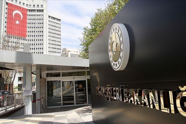 Dışişleri Bakanlığı: Fransa Suriye'de olduğu gibi Libya'da da karanlık işler peşinde