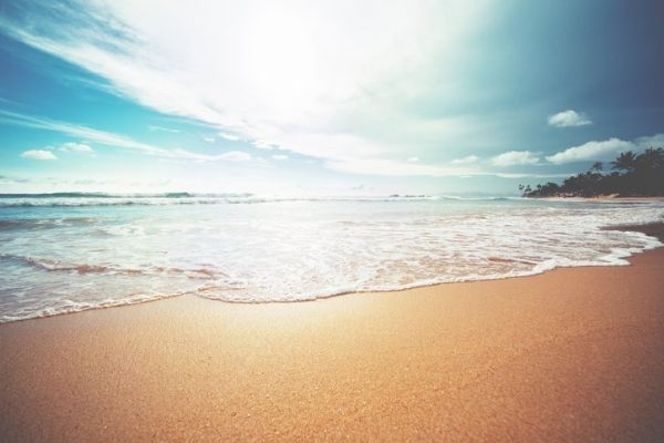 Havuz ve denizden korona virüs bulaşır mı?