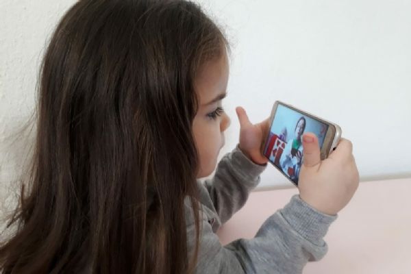 Kütahya Genç Kızılay’dan miniklere 'Masal Ev’de' sürprizi