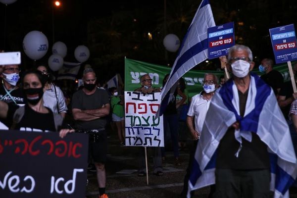 İsrail'de 'ilhak' karşıtı protestolar devam ediyor