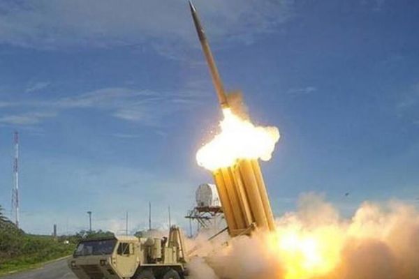 Japonya, Amerikan füze  bataryalarından vazgeçti