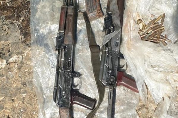 Hakkari'de, PKK'lı teröristlere ait silah ve mühimmat ele geçirildi