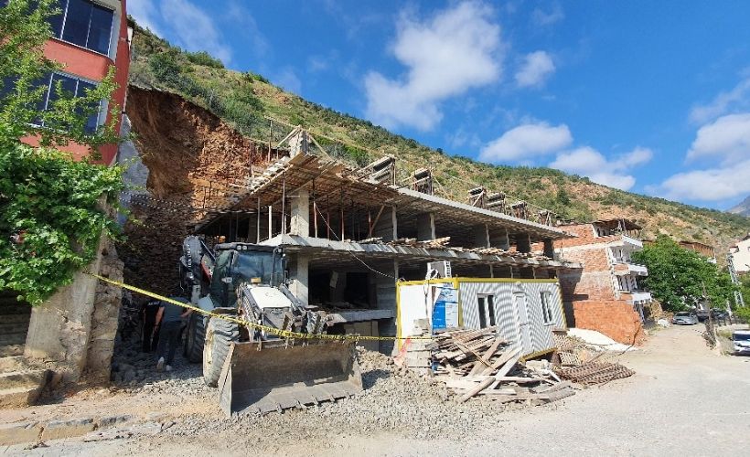Gümüşhane�de inşaat alanında göçük meydana geldi Timeturk Haber