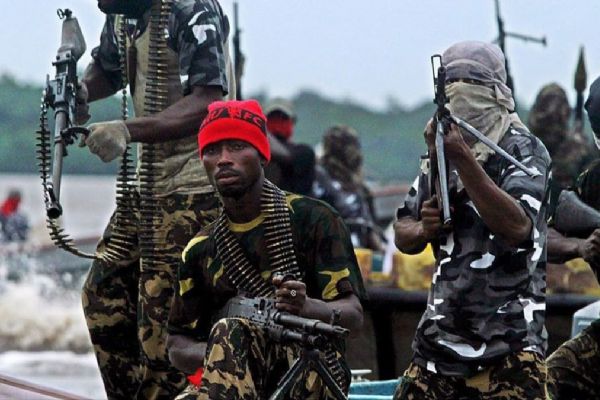 Nijerya'da 109 silahlı çete üyesi yakalandı