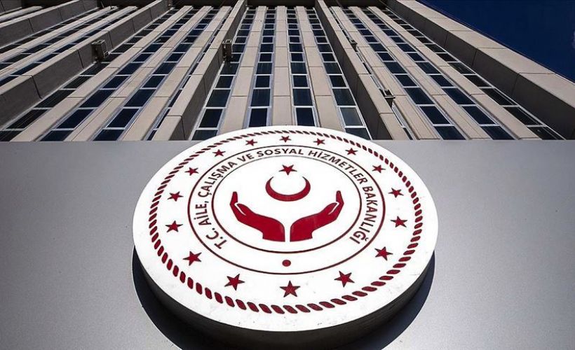 Devlet korumasındaki 926 genç ile 274 şehit yakını, gazi ve gazi yakınının ataması yapıldı